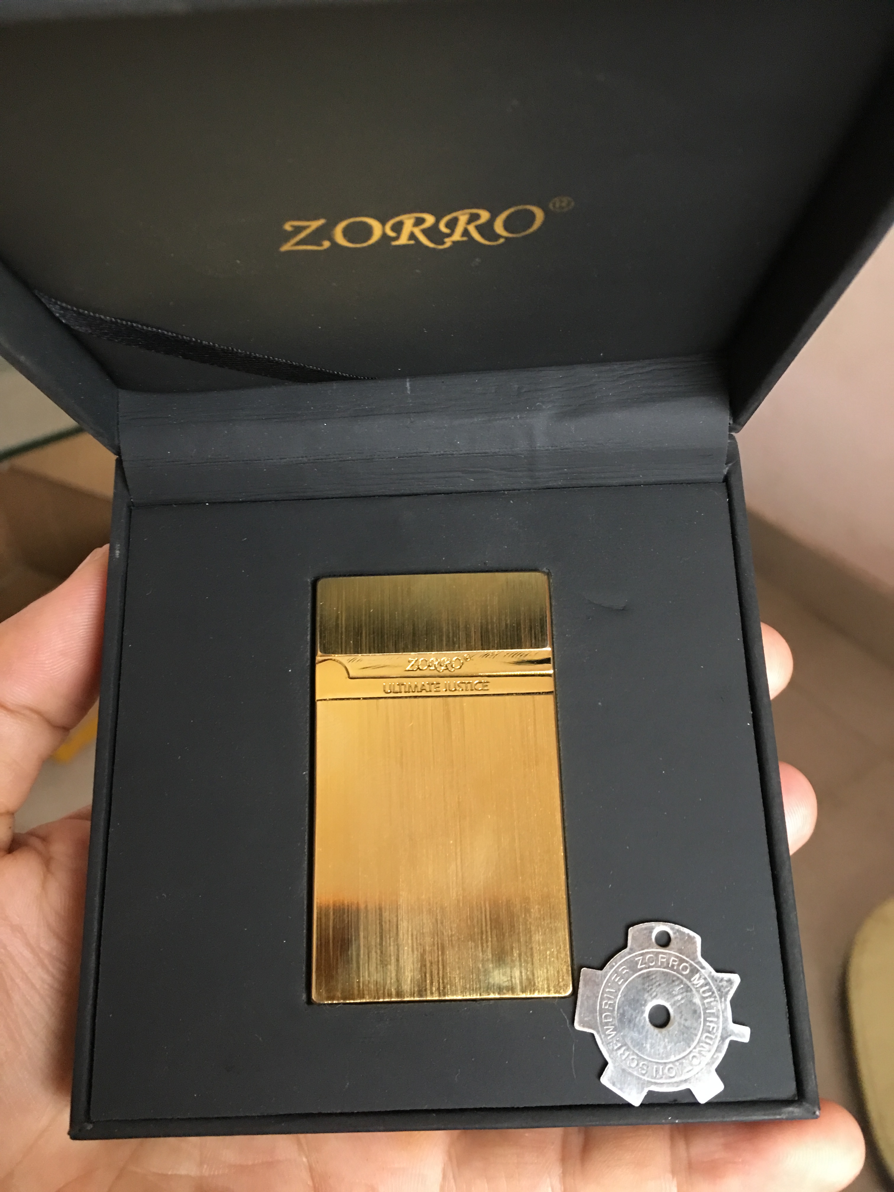 BẬT LỬA ZORRO Z643 HÀNG CAO CẤP FULL BOX