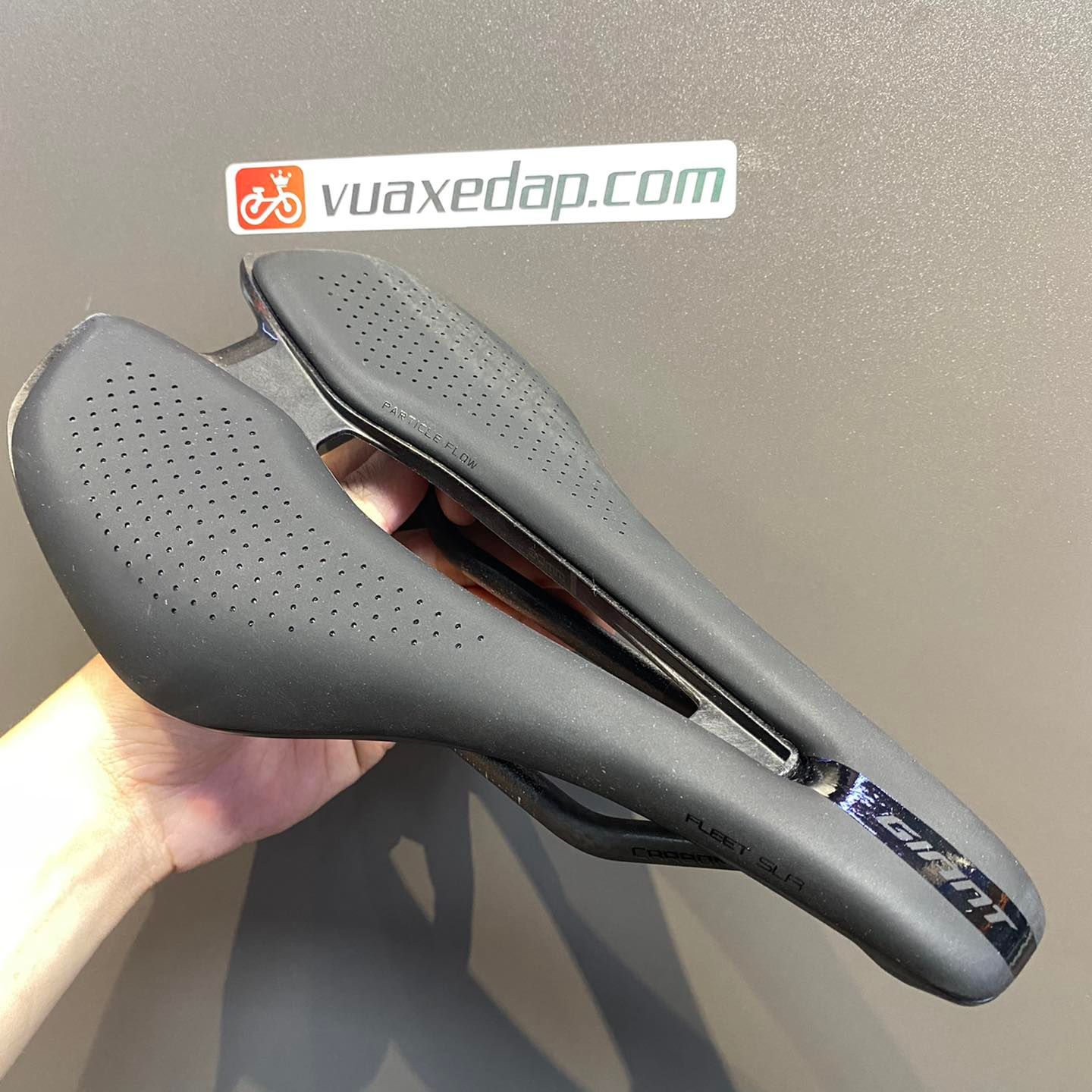 YÊN XE ĐẠP GIANT – FLEET SLR SADDLE