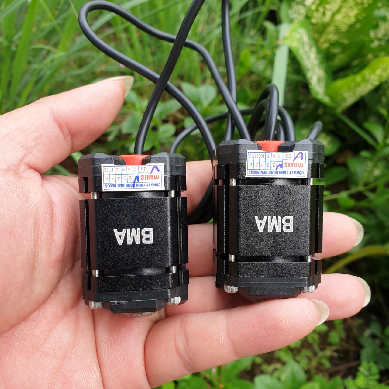 Đèn bi cầu 2 màu cốt pha B.M.A trợ sáng bản đặc biệt 4 chế độ cho khách víp hàng cao câp, đèn led xe máy siêu sáng