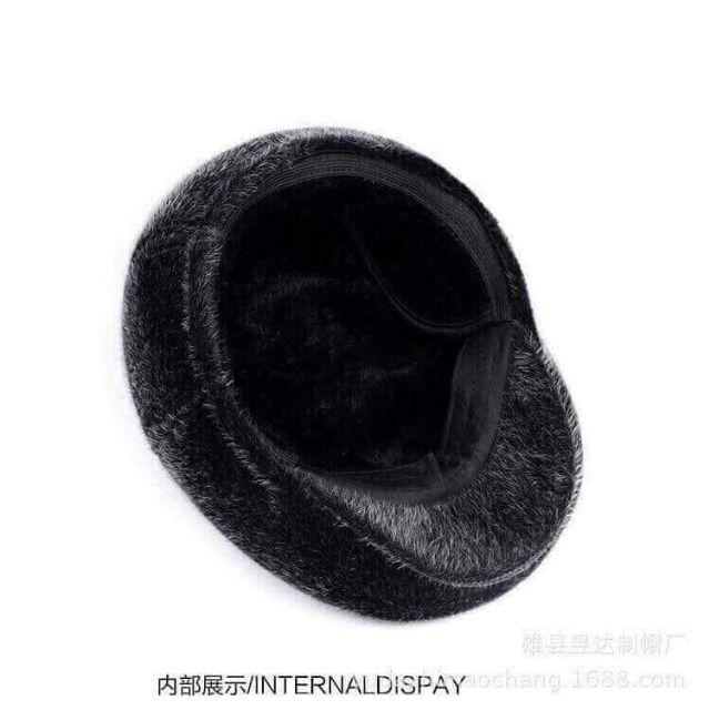 Mũ ông già và tuổi trung niên