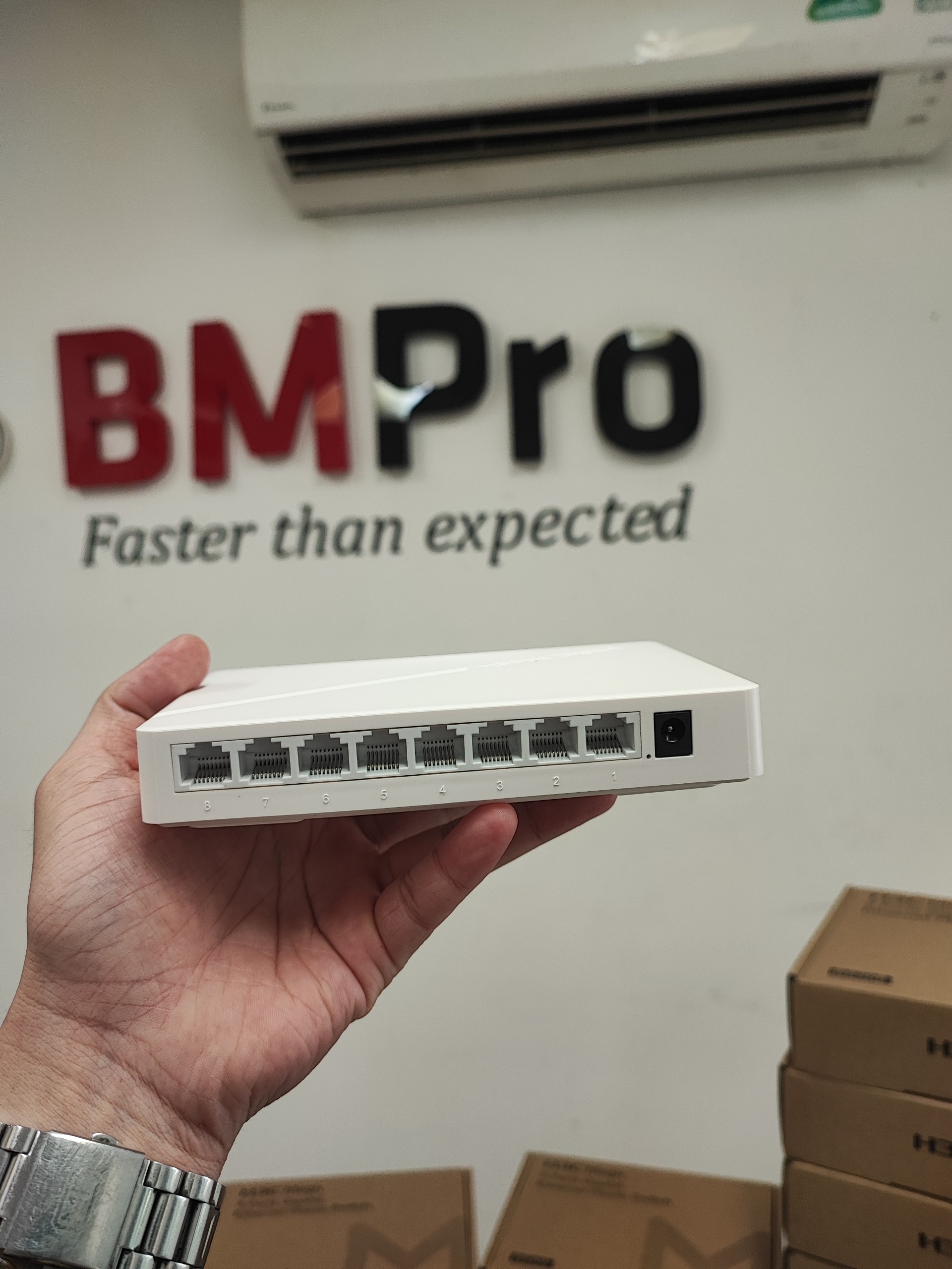 Bộ Chia Mạng Switch Để Bàn H3C BS208 Hàng Chính Hãng 8 Cổng Gigabit, Tốc Độ 16Gbps