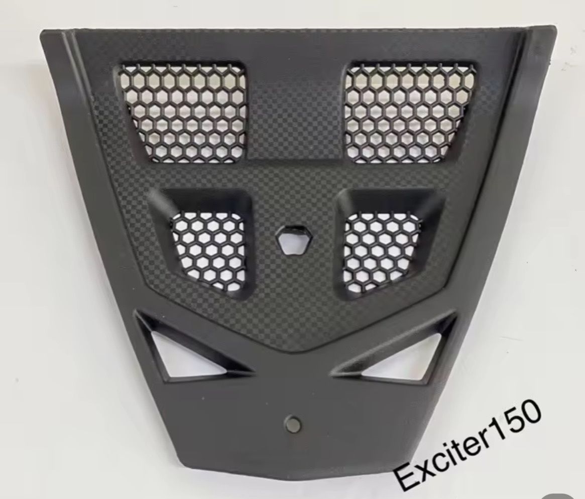 Chắn bùn trước tam giác xe exciter 150 màu đen