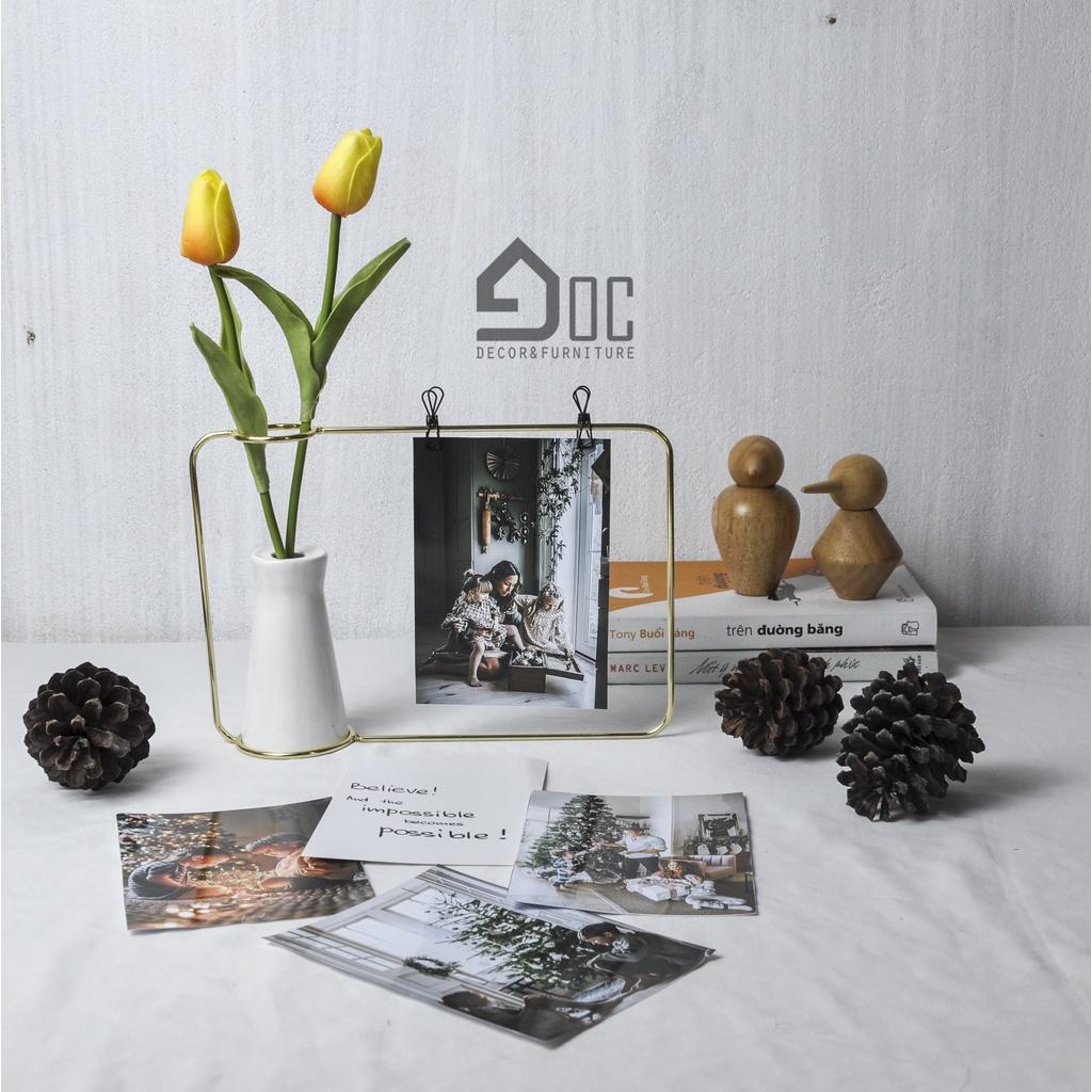 Lọ hoa kết hợp khung ảnh sắt treo postcard, ghi chú decor, in ảnh cá nhân trang trí để bàn ( Tặng kèm hoa tuylip)