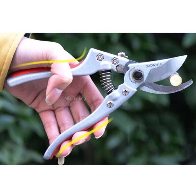 Kéo cắt cành cây SADA210