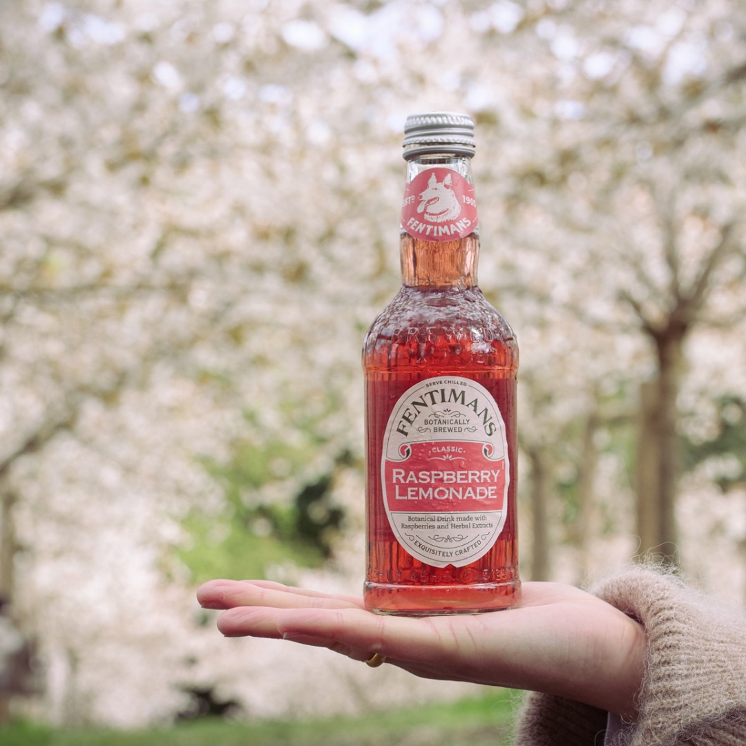 Fentimans Tonic Water Vị Mâm Xôi Raspberry Lemonade 275ml (12 Chai / Thùng)
