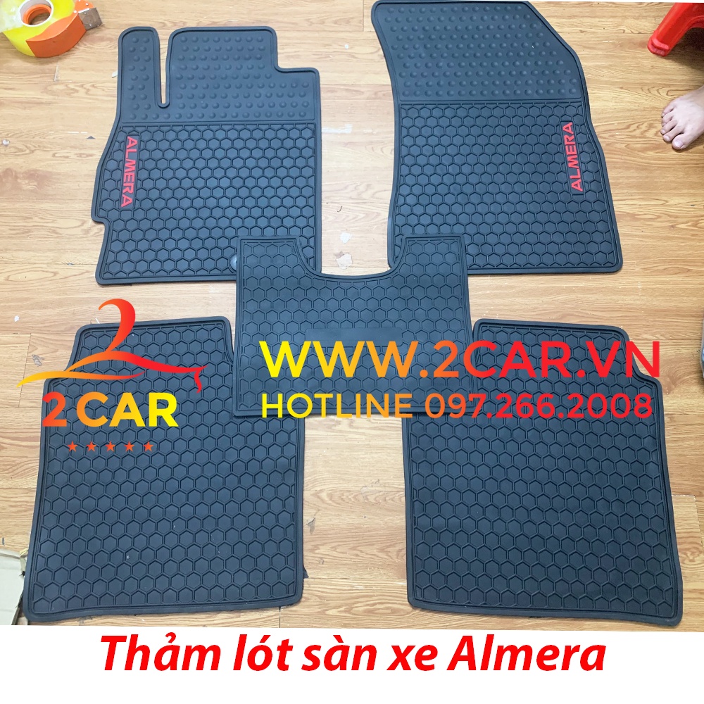 Thảm lót sàn cao su xe Nissan Almera 2021 2022 loại đúc dày không mùi - Chữ đỏ