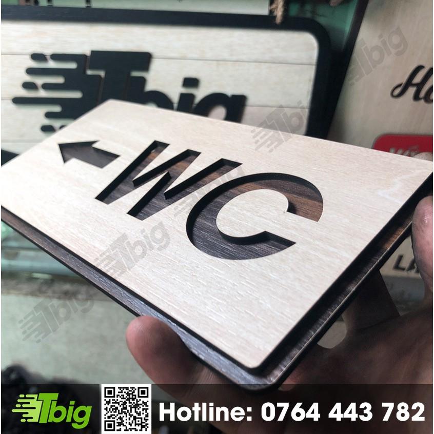 Bảng chỉ hướng WC bằng gỗ