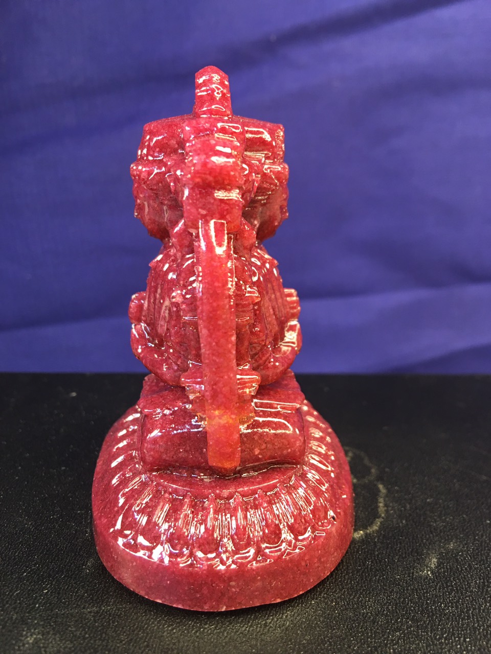 Tượng Phật Bản Mệnh Thiên Thủ Thiên Nhãn - Đá Ruby Lục Yên