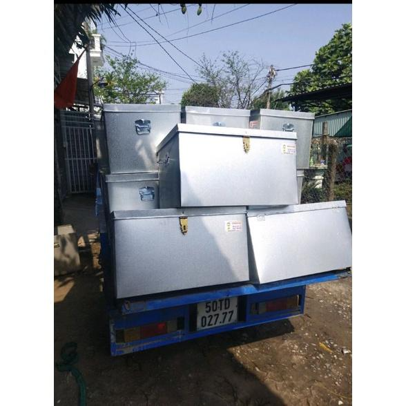Thùng tôn nhỏ đựng đồ cá nhân, đựng tiền, tặng ổ khóa kt 30x20x15