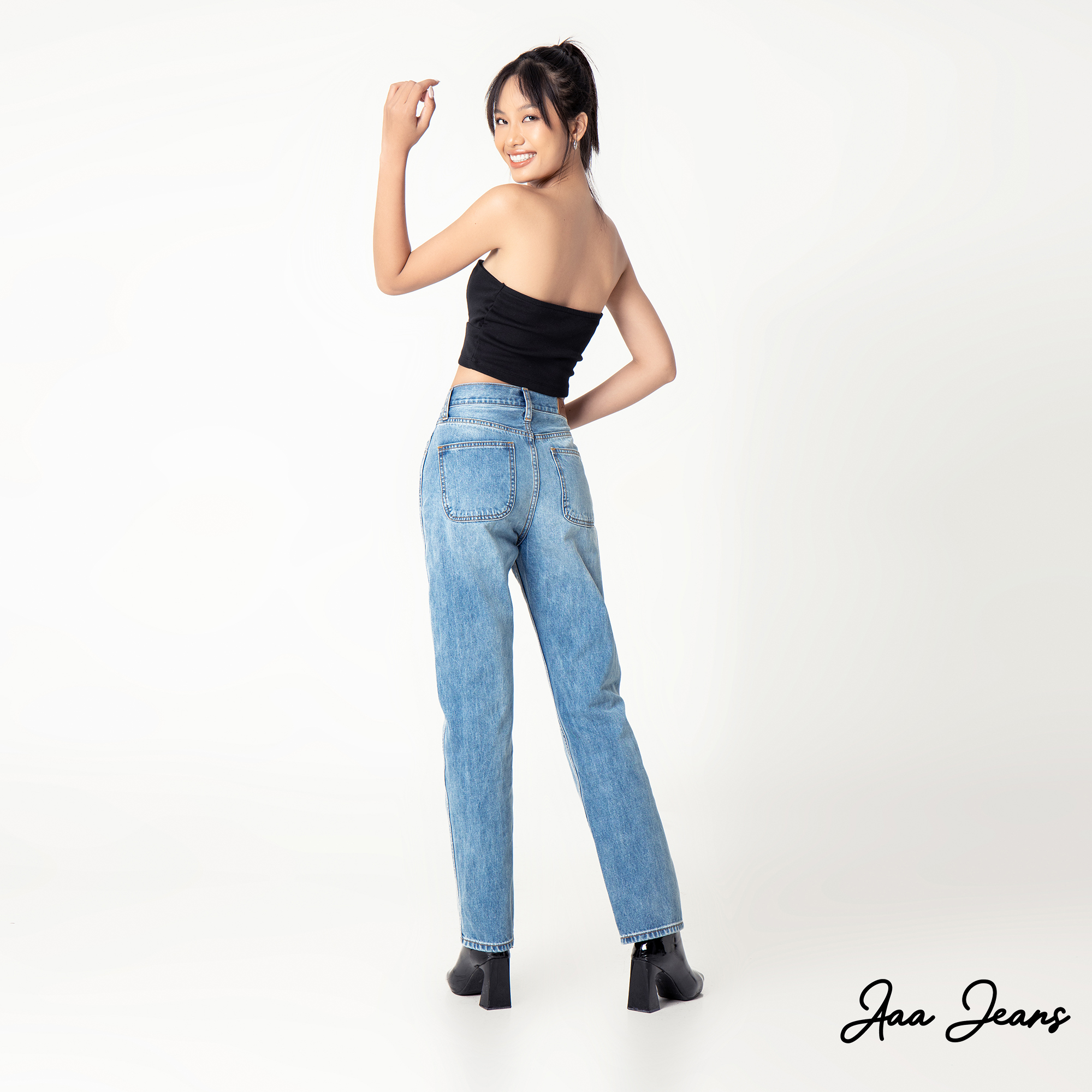 Quần jeans ống đứng nữ lưng cao Aaa Jeans Xanh Sky