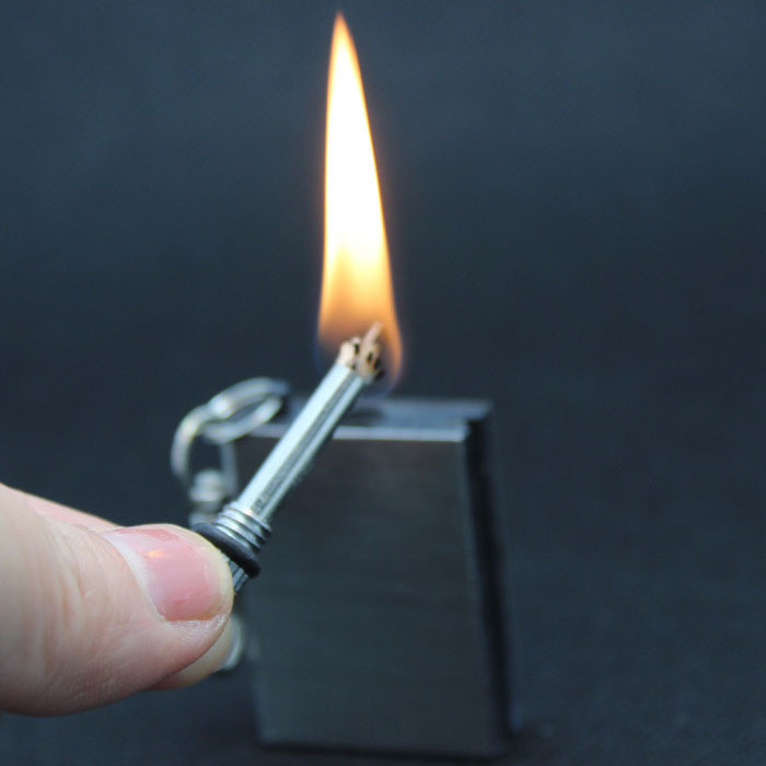 Bật lửa diêm xăng sinh tồn có móc khóa tiện lơi sử dụng xăng zippo