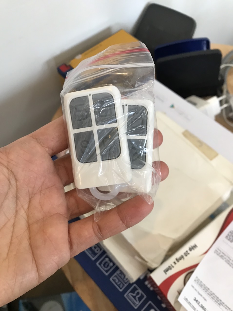Remote Điều khiển cho tủ trung tâm báo động-SM-RC01, kết nối không dây về tủ, khoảng cách lên đến 100m