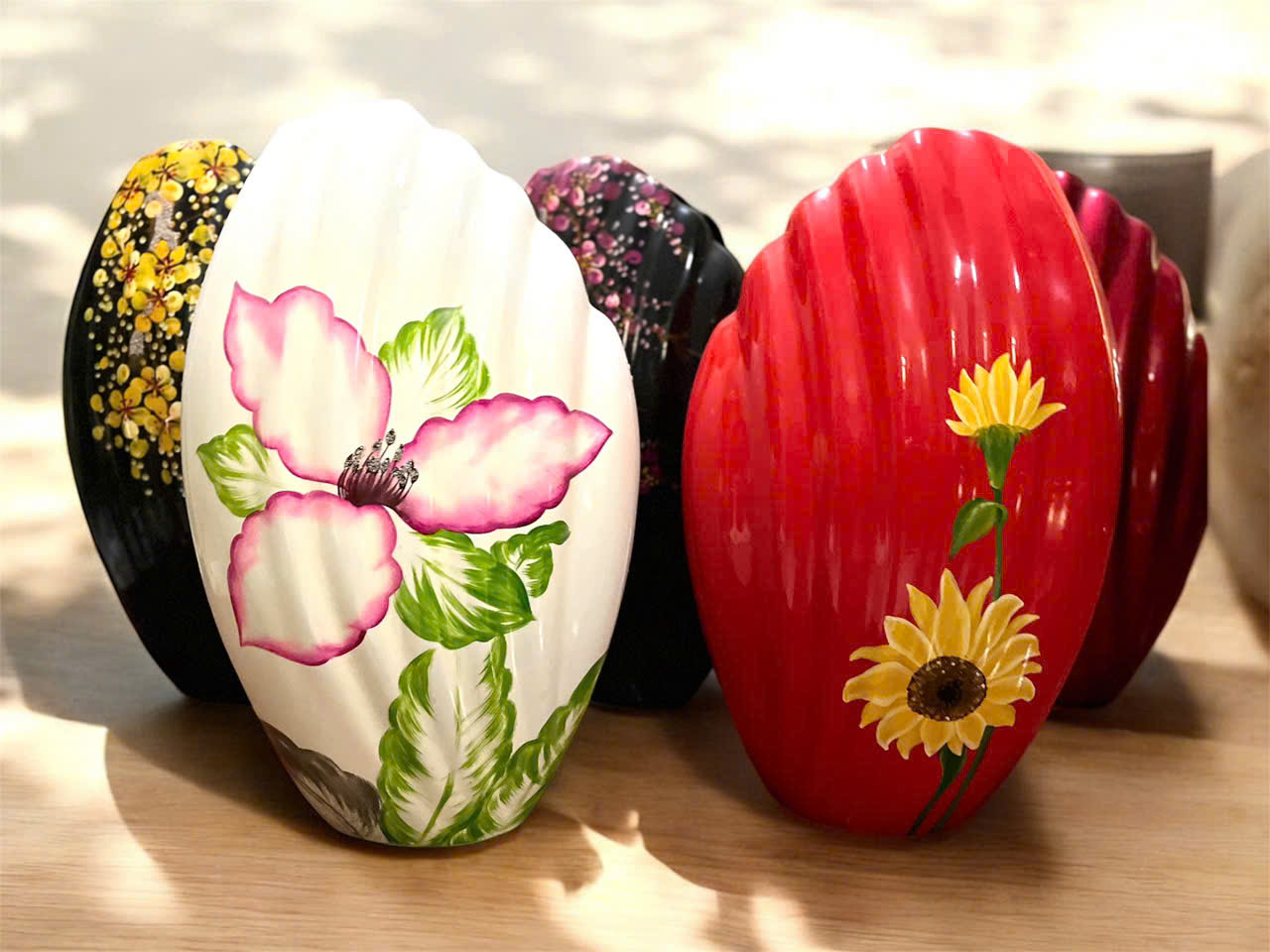 Bình hoa sơn mài - Bình Vỏ Sò size 35x21x14 cm / Nghệ Thuật- Độc Đáo - Sang Trọng