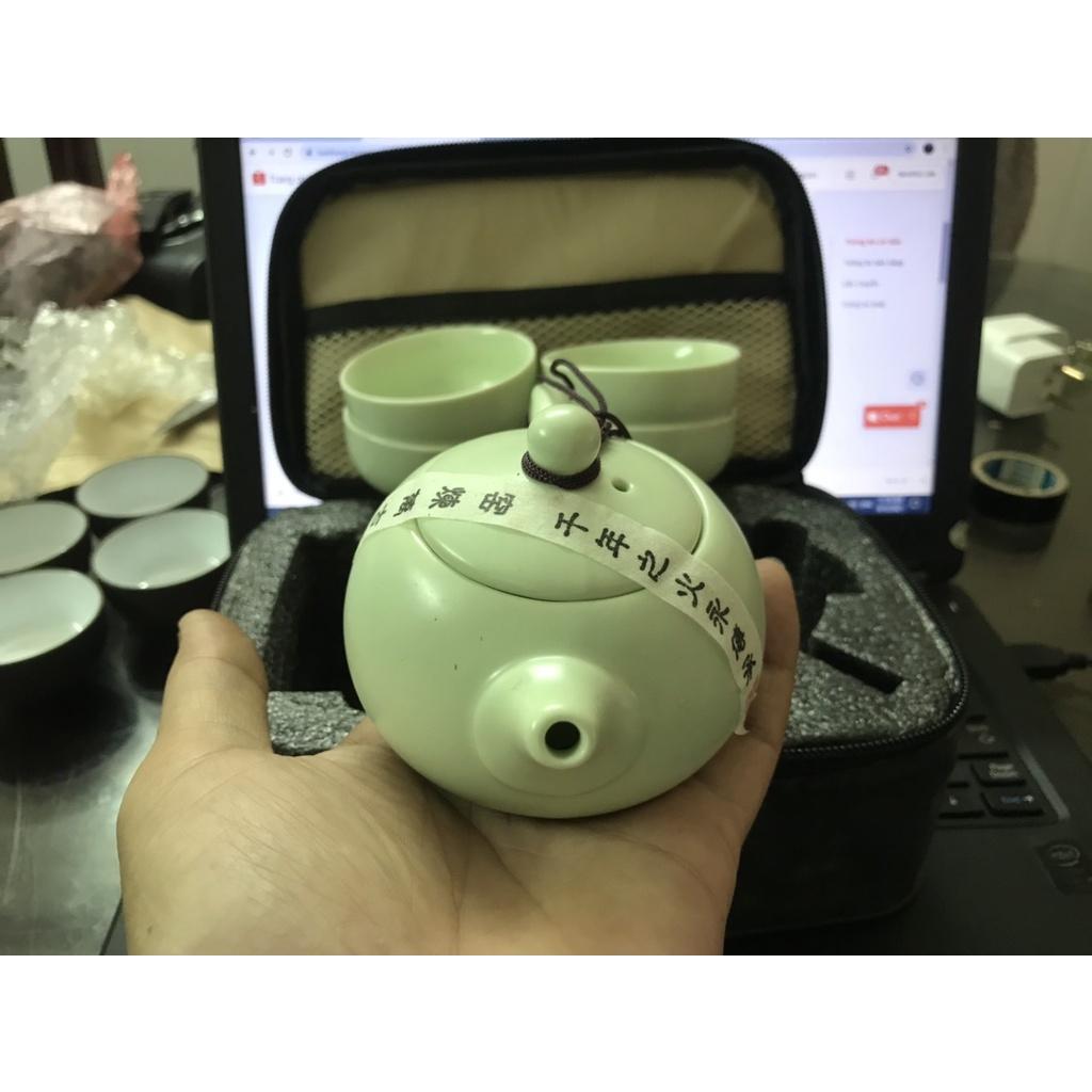 Bộ ấm trà sứ cao cấp 4 chén đóng hộp xách tay