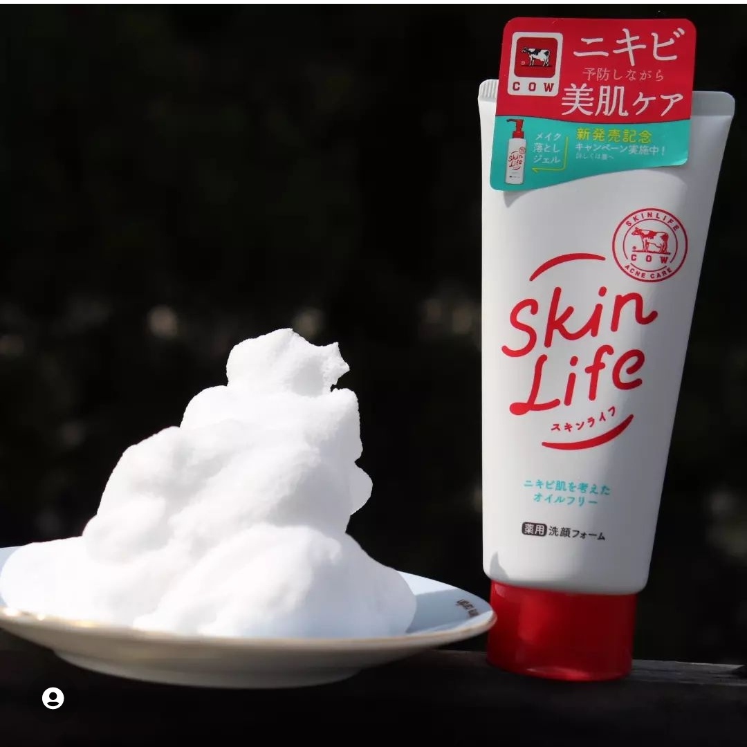 Sữa Rửa Mặt Cow Skinlife Facial Foam Ngừa Mụn Và Dưỡng Trắng Da 130g