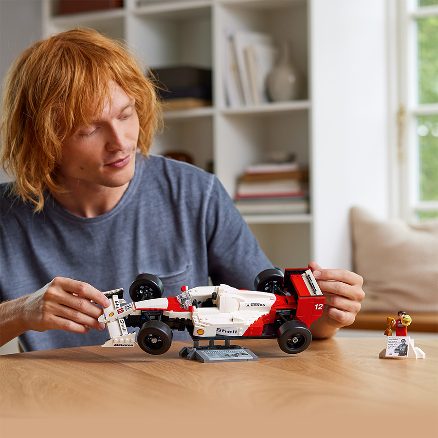 Đồ Chơi Lắp Ráp Siêu Xe Thể Thao Mclaren F1 LEGO ADULTS 10330 (693 chi tiết)