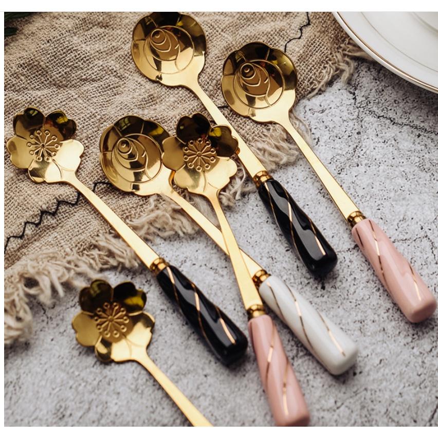 Thìa inox trà chiều hoa hồng chống gỉ