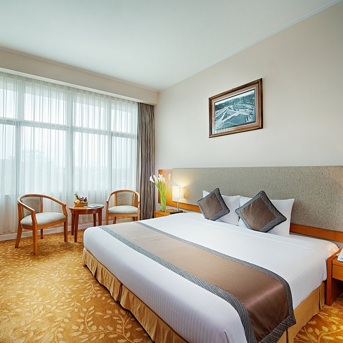 Hình ảnh Mường Thanh Holiday Hotel 4* Đà Lạt - Trung Tâm, Buffet Sáng, Hồ Bơi, Gần Chợ Và Hồ Xuân Hương, Phong Cách Châu Âu