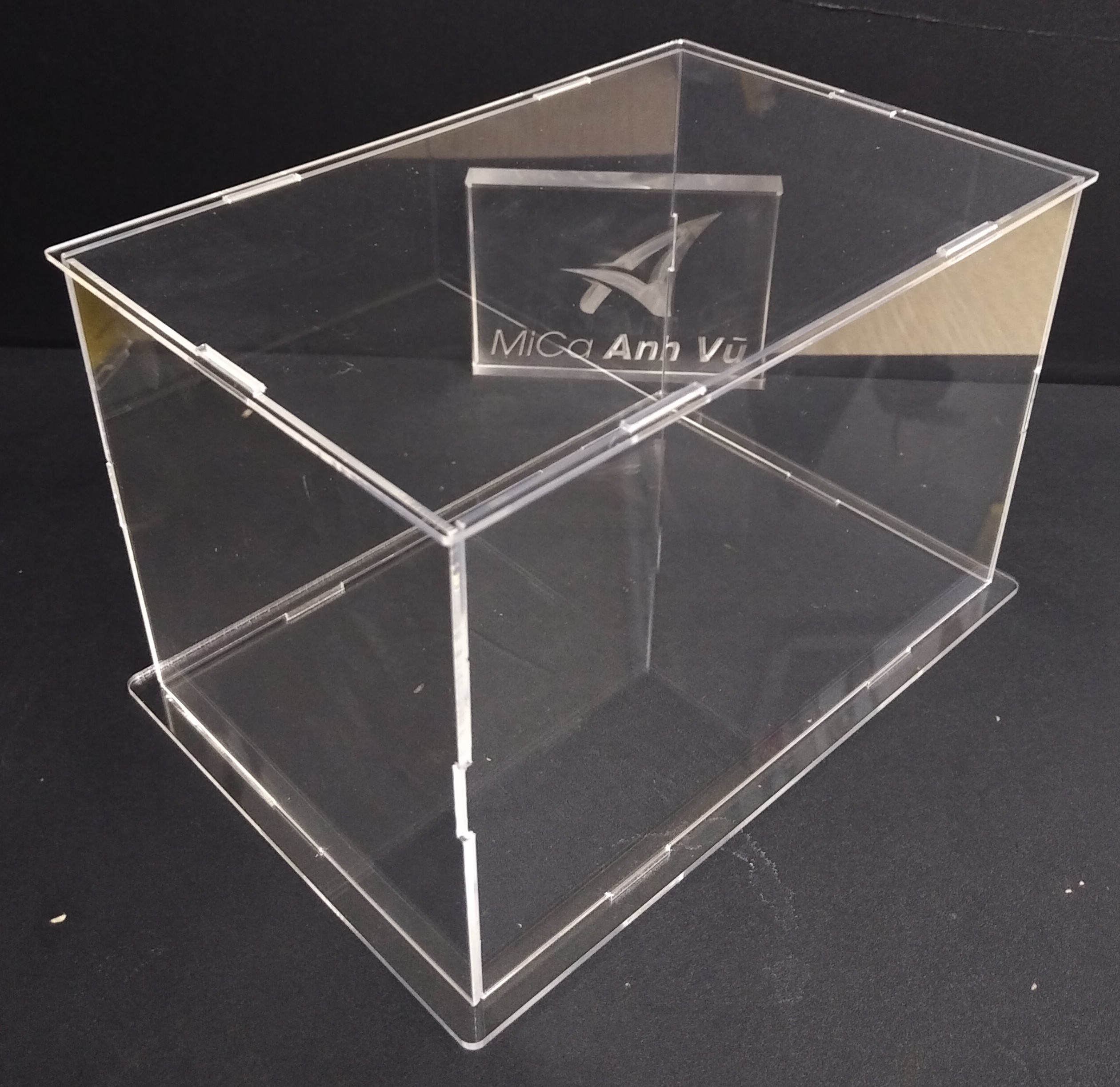 Hộp mica 28x14x14cm trưng bày chống bụi lắp ghép
