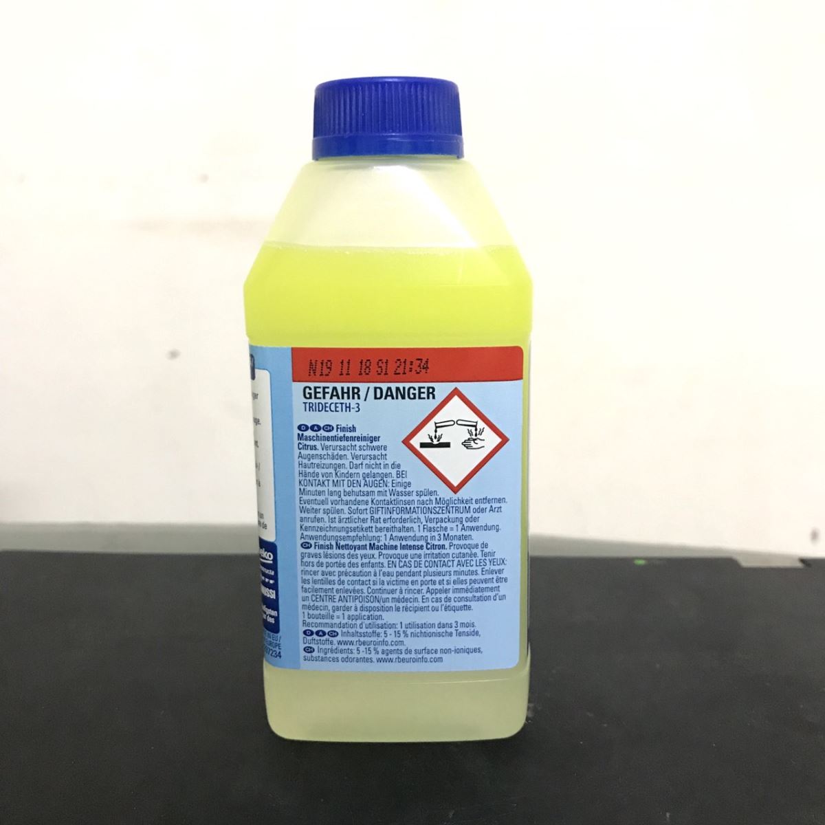 Dung dịch vệ sinh máy rửa bát Finish 250ml - Giao ngẫu nhiên