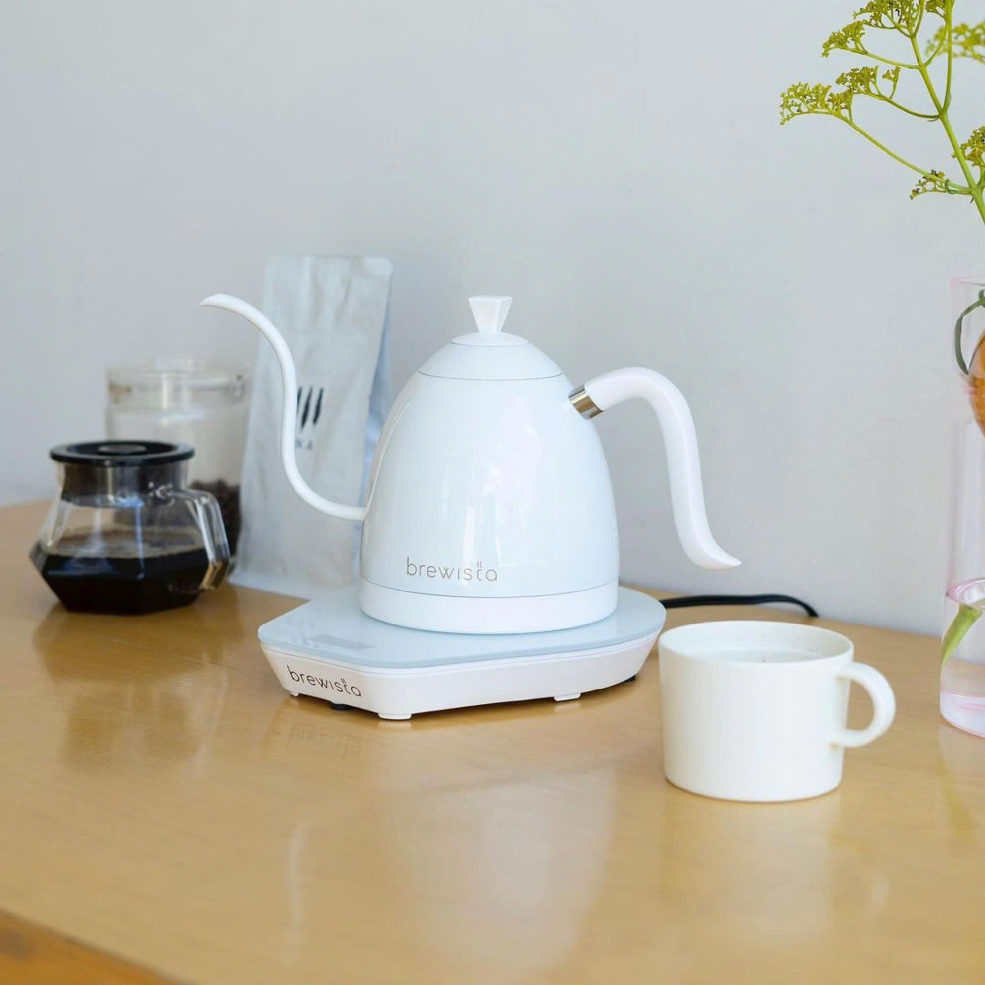 Hàng chính hãng ấm đun rót cà phê Brewista Artisan 600ml Gen 3 Pro 1500w Pure