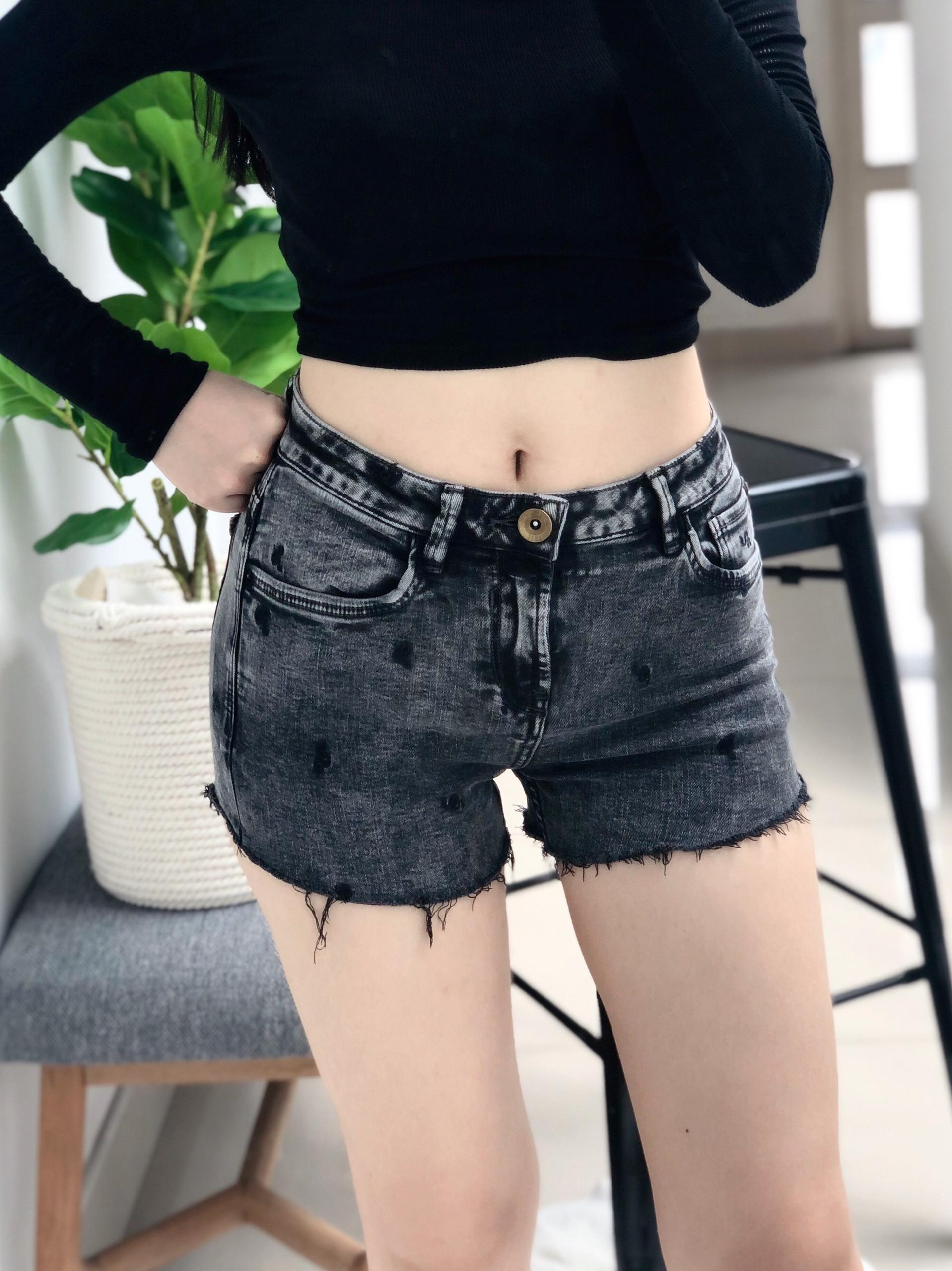 Quần short jean