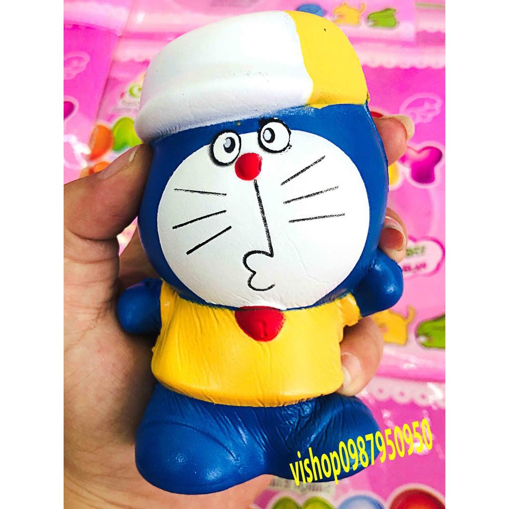 Squishy Doraemon đội mũ
