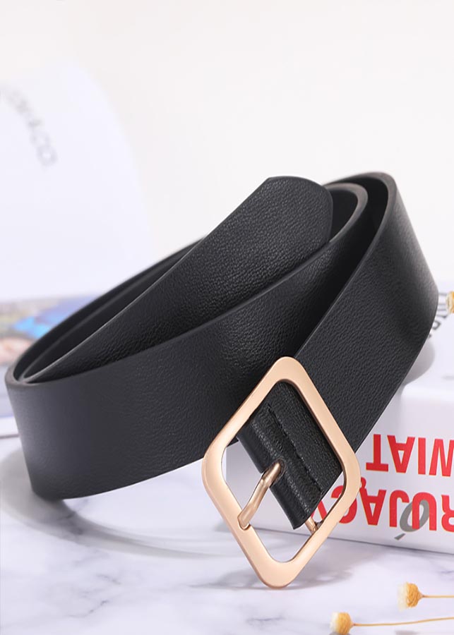 Thắt lưng nữ khoá vuông cá tính