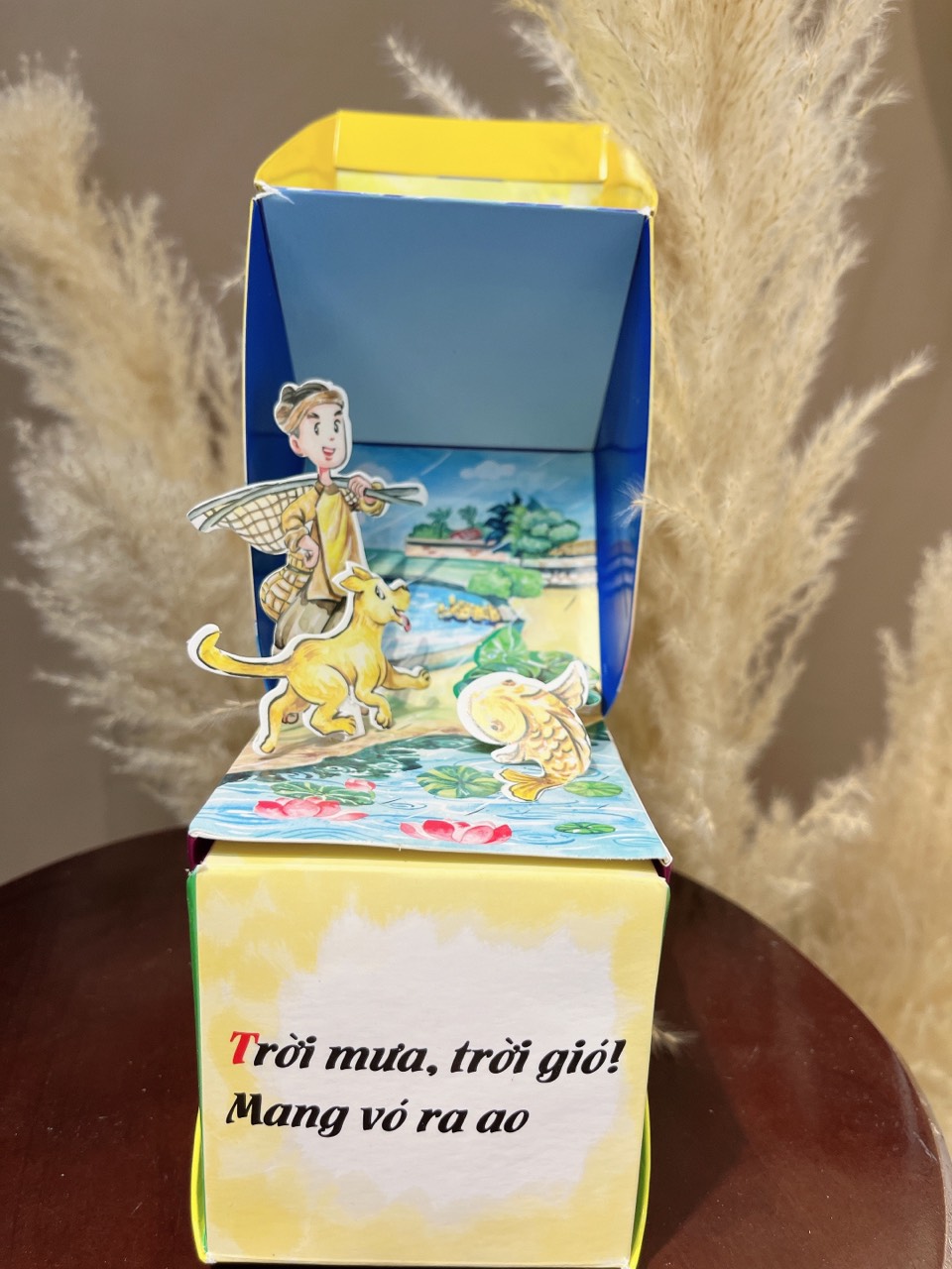 Combo Quà tặng Thiếu Nhi : Đồng Dao Nhớ Ơn - Trời Mưa Trời Gió - dựng hình
