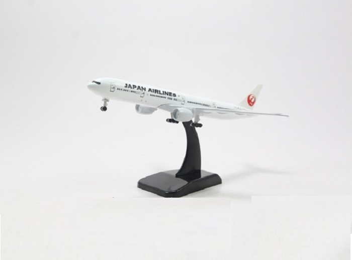 Mô hình máy bay tĩnh B777-300ER Japan 20cm