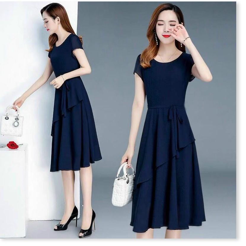 ĐẦM VOAN Y,THIẾT KẾ HỌA TIẾT TRƠN NHƯNG KHÔNG KÉM PHẦN SANG TRỌNG,ĐẶC BIỆT LÀ CHẤT LIỆU VÃI THOÁNG MÁT HỢP THỜI TRANG T