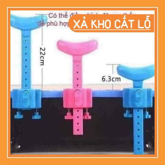 Đỡ Cằm Chống Cận Thị Cho Bé