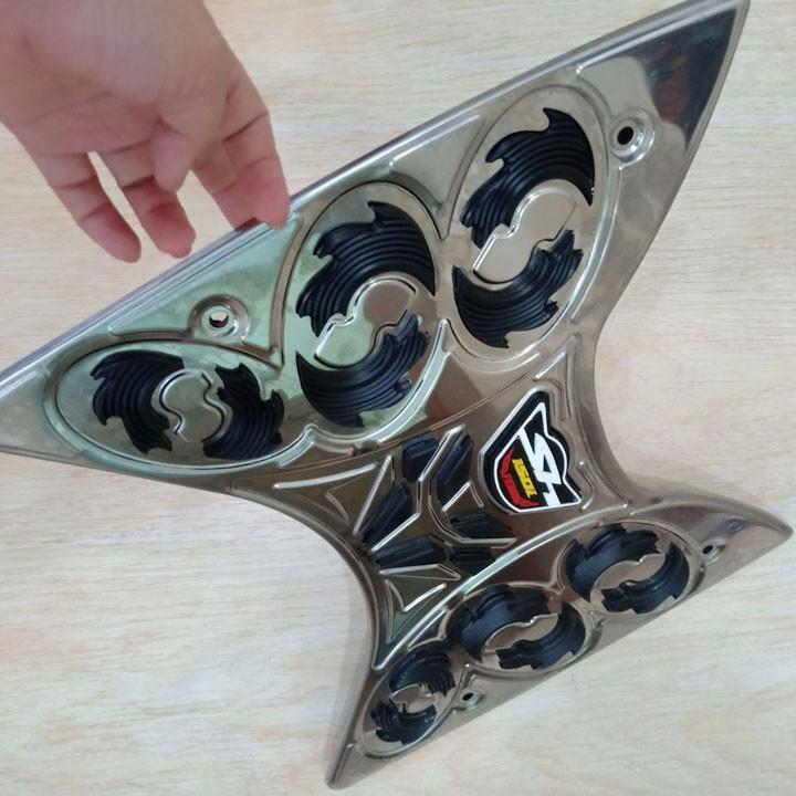 Thảm lót chân dành cho xe SH đời 2017 đến 2019 chất liệu inox