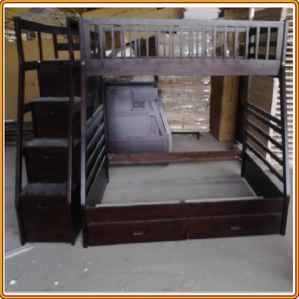Giường 3 tầng nhập khẩu, cầu thang đảo chiều Tundo