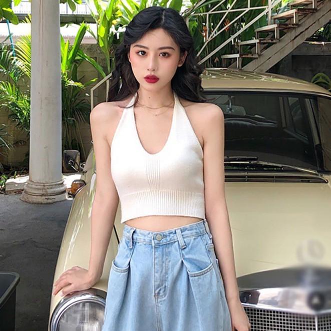 Áo cổ yếm dáng ngắn thời trang cho nữ