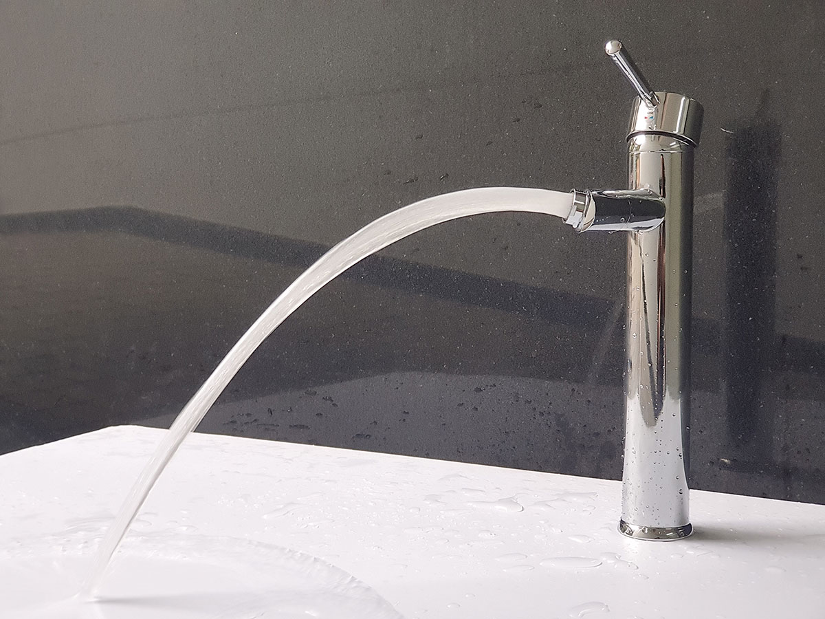 Vòi Lavabo điếu nóng lạnh Eurolife EL-T020 (Trắng bạc)