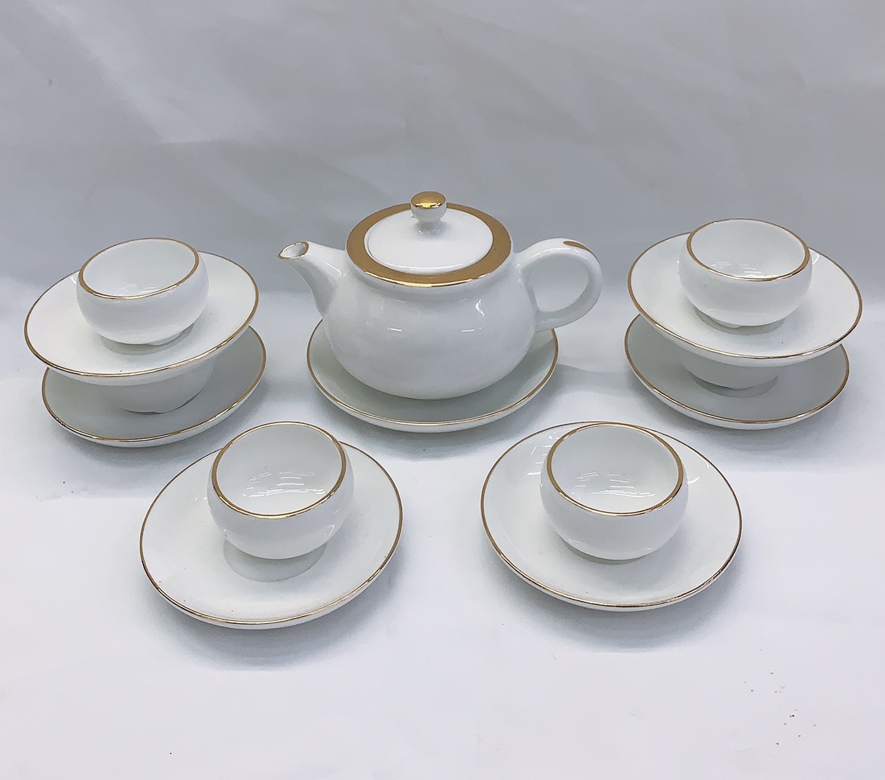 BỘ ẤM CHÉN PHA TRÀ KÈM 6 ĐĨA LÓT TÁCH - ANTH866