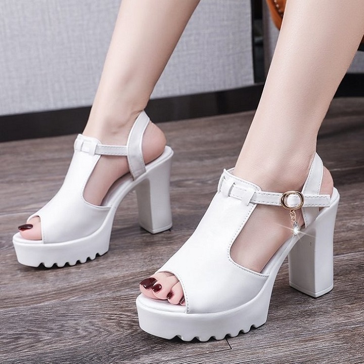 [SIÊU NHẸ VÀ ÊM] Giày Sandal đế thô chunky 10 phân S179