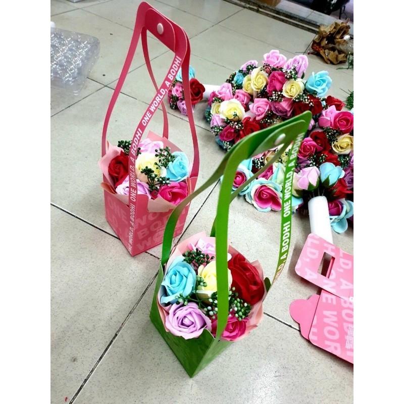 GIỎ HOA HỒNG SÁP THƠM 6 BÔNG