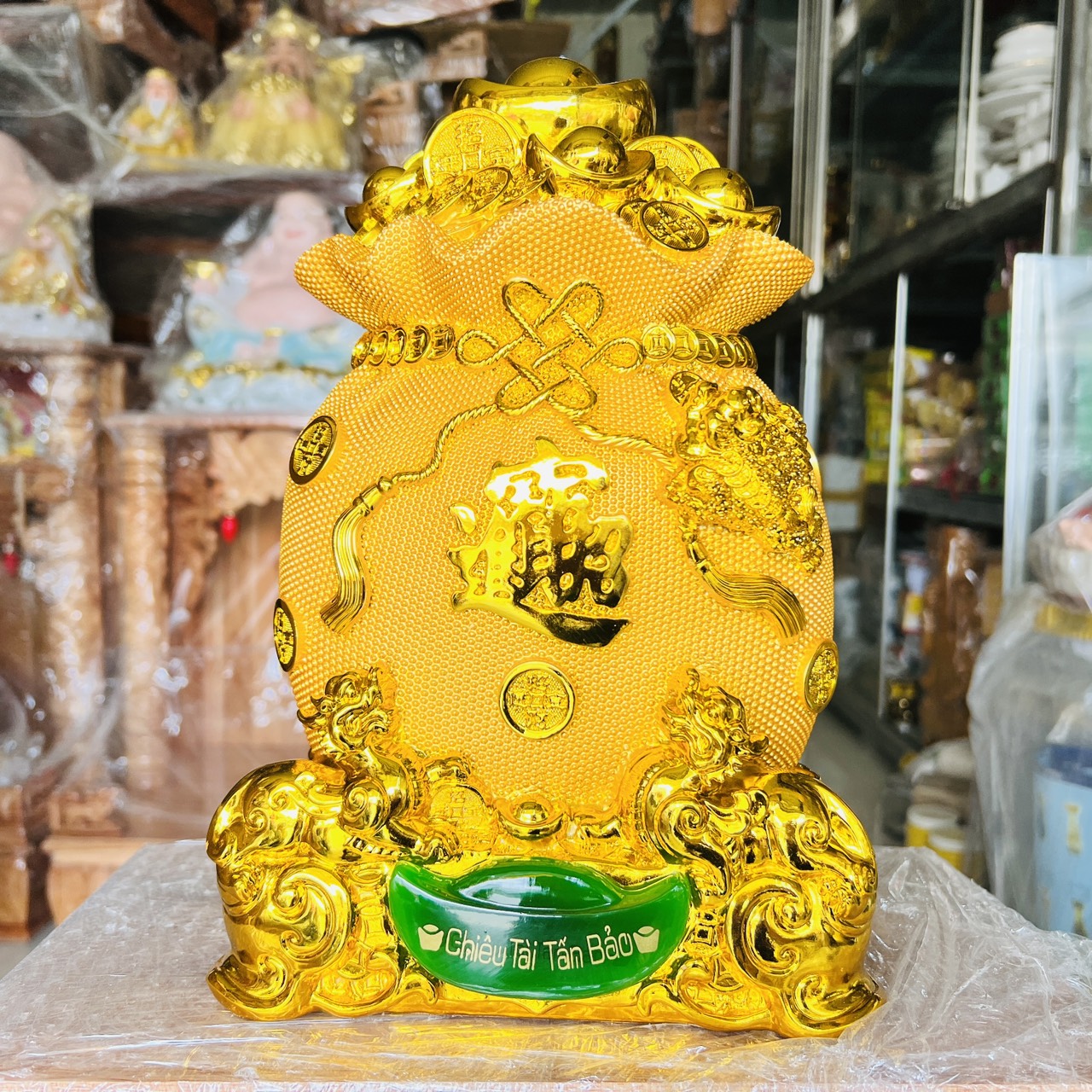 Túi vàng phong thủy đựng t.iền chiêu tài tấn bảo mẫu mới cao 30cm