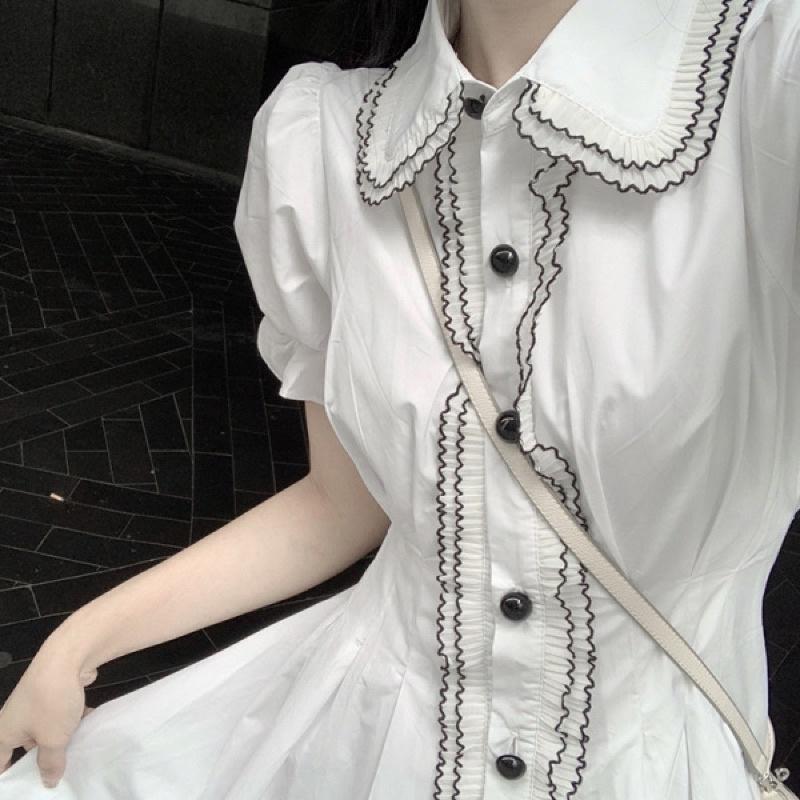 Naive dress - đầm trắng tay phồng cổ vuông