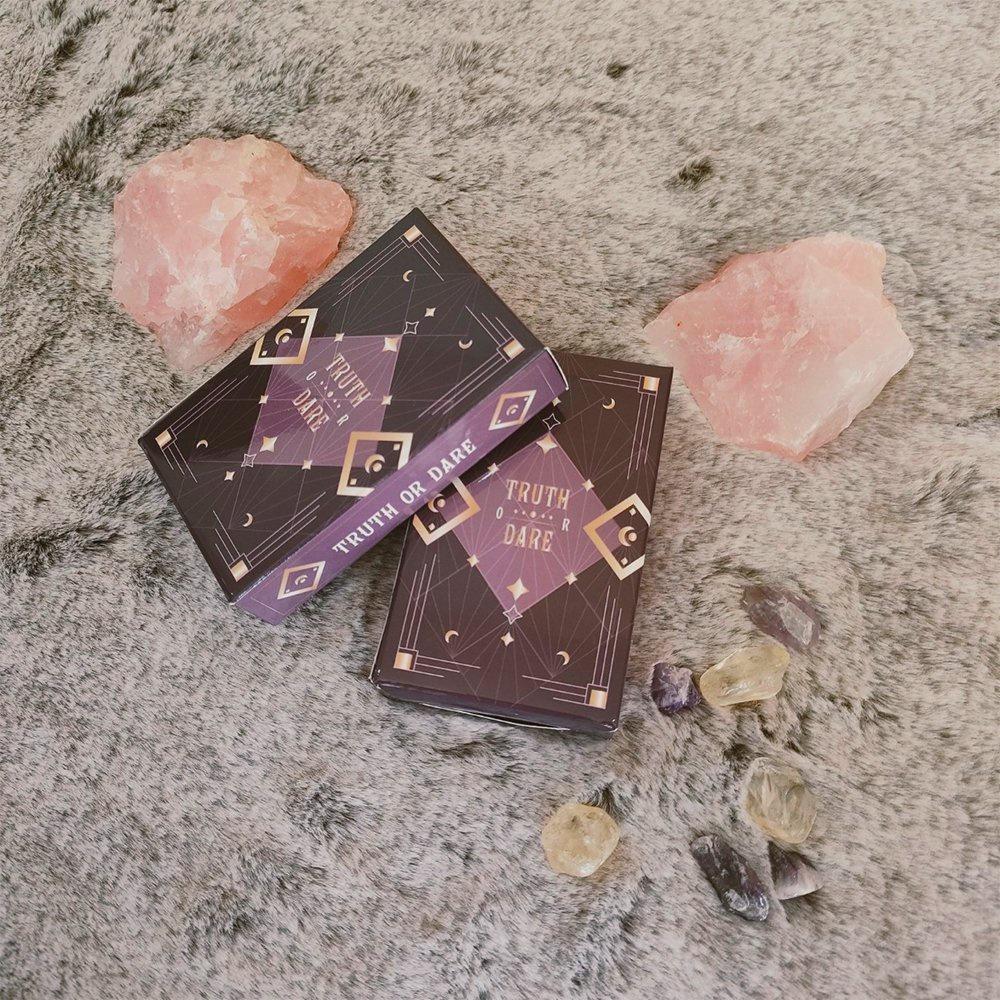 Bộ bài Truth or Dare việt hoá, phong cách tarot. 50 lá chơi quên lối về.