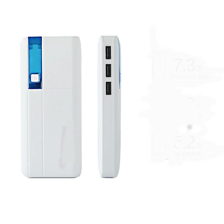 Pin sạc dự phòng 6000mah 3 cổng USB hiển thị dung lượng pin,có đèn pin