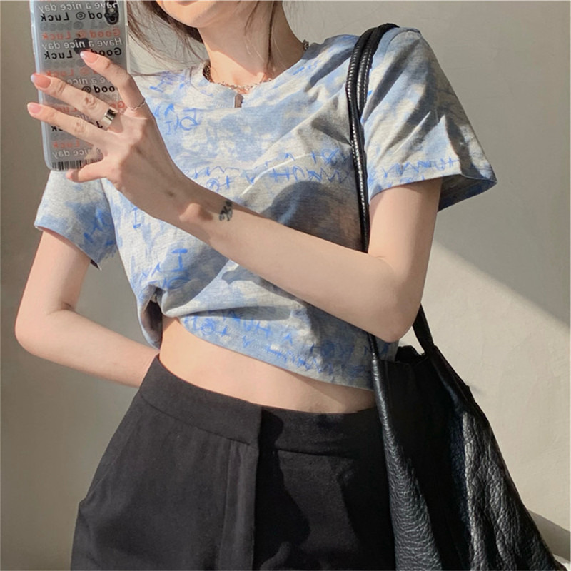 Áo thun nữ croptop trẻ trung năng động chất liệu thun cotton co giãn 4 chiều