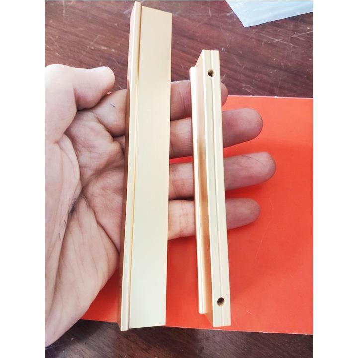 Tay nắm cánh tủ vàng trơn dạng thanh nhôm, tay nắm tủ quần áo đẹp