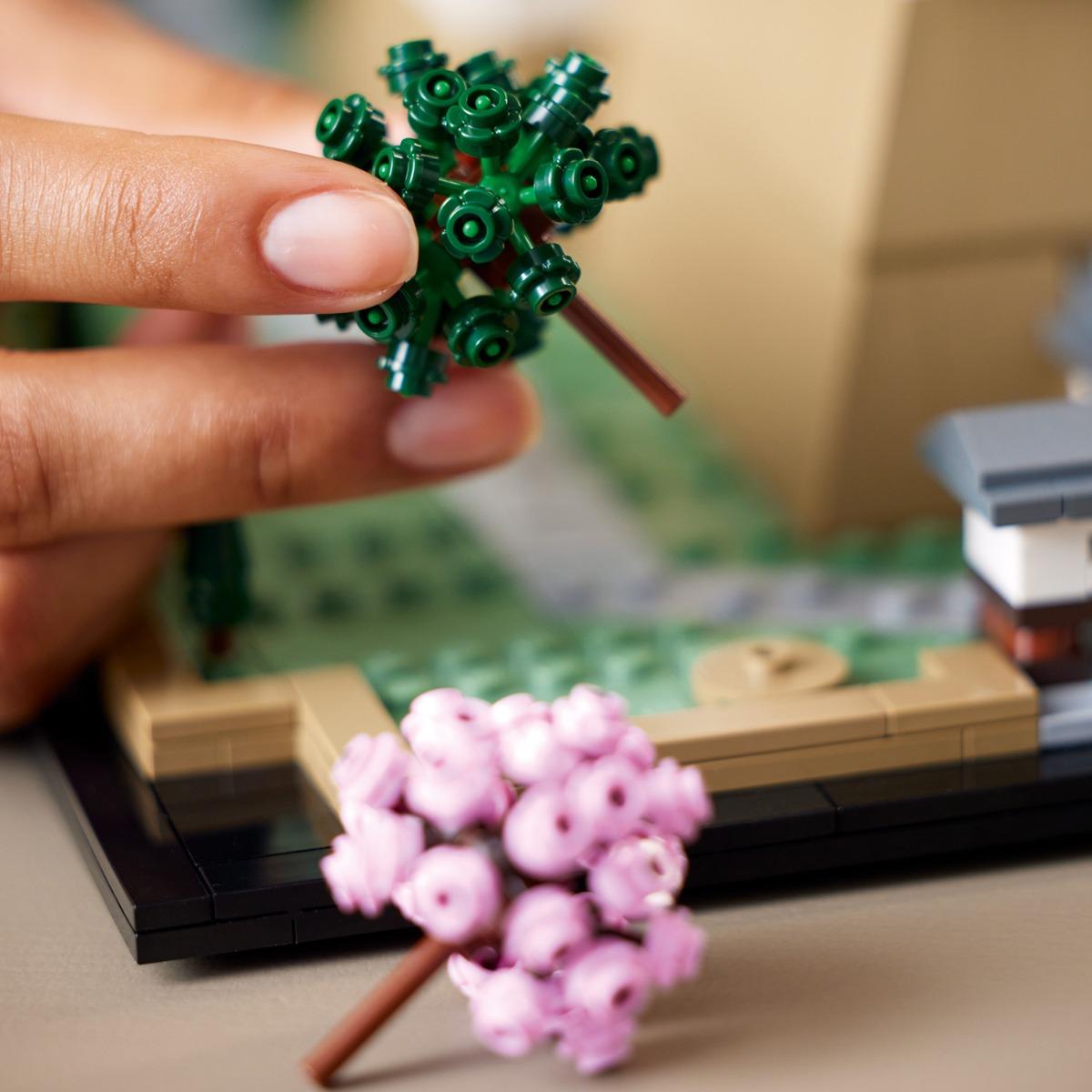 Đồ Chơi Lắp Ráp Lâu Đài Himeji LEGO ADULTS 21060