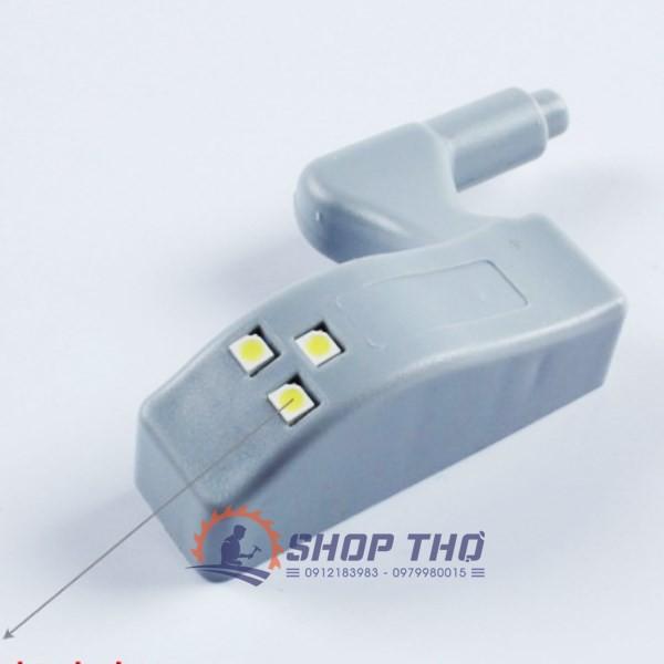 Đèn led chiếu sáng gắn bản lề bật
