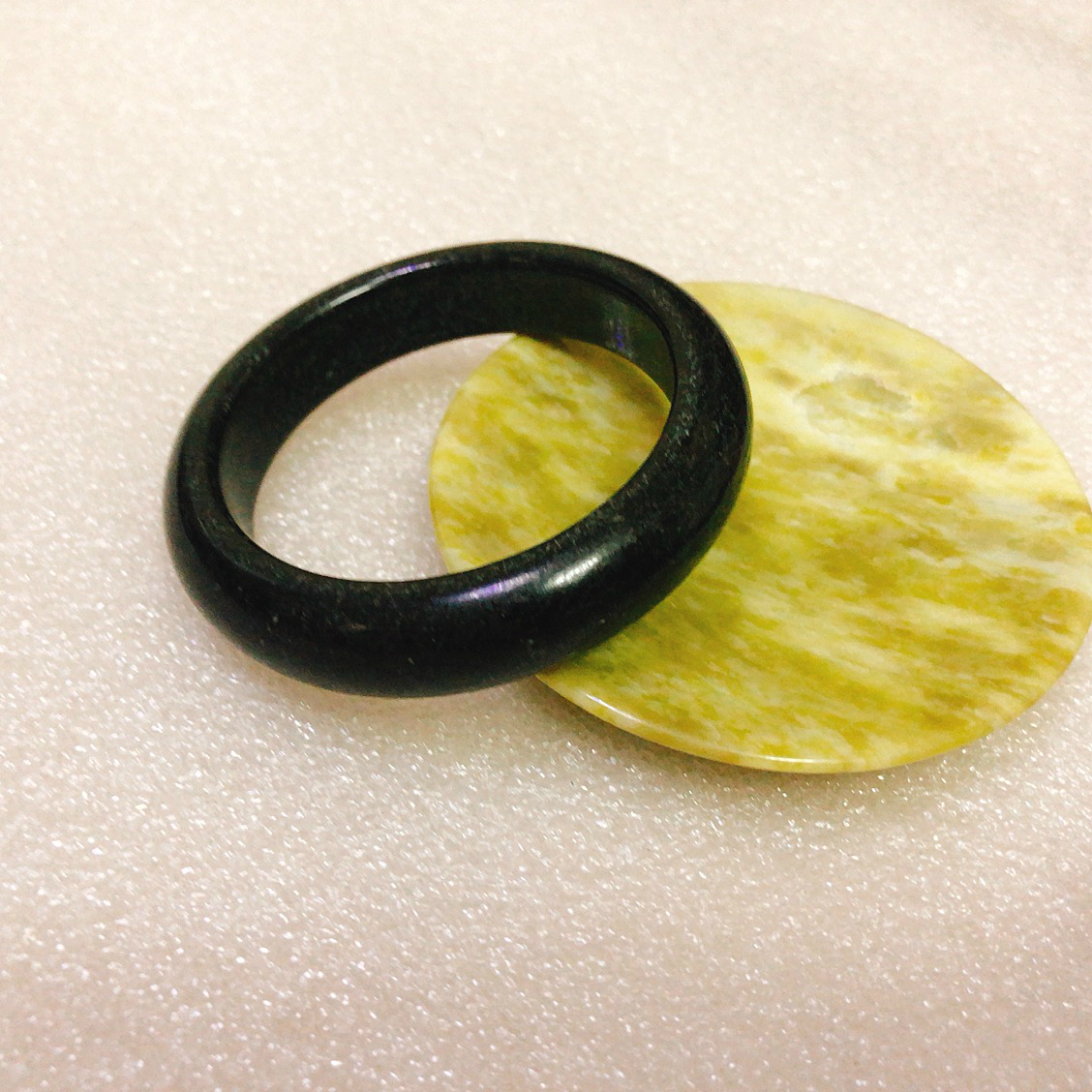 Vòng tay cẩm thạch đen đá tự nhiên Việt Nam