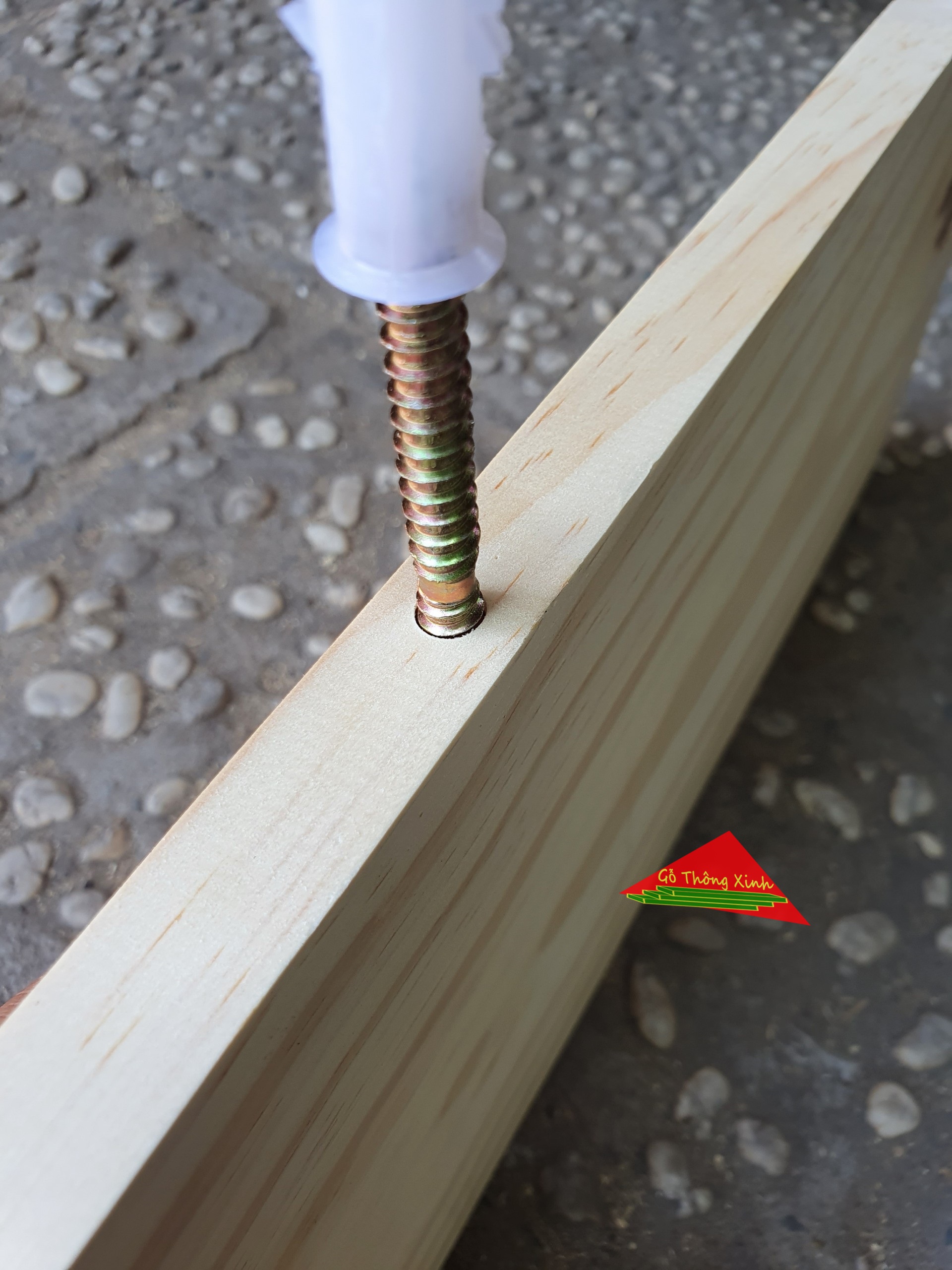 Cặp chốt đỡ kệ gỗ âm tường dài 100mm, phi 8mm kèm tắt kê giúp lắp kệ gọn gàng thẫm mỹ