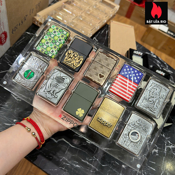 Khay Mica trưng bày và bảo quản Zippo 12 ô